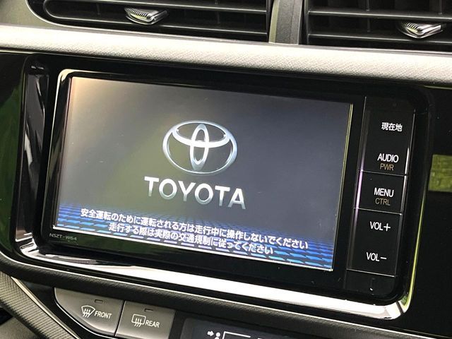TOYOTA AQUA 2015