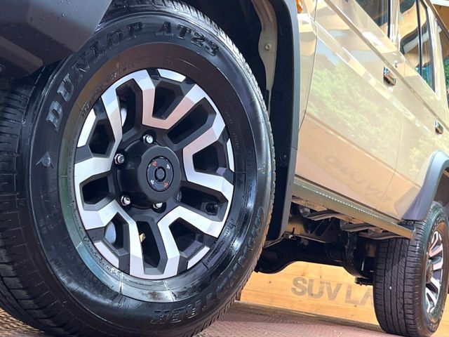 TOYOTA LANDCRUISER 70 2024