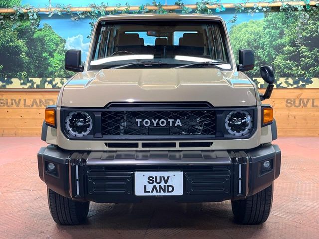 TOYOTA LANDCRUISER 70 2024