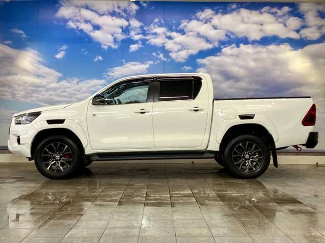 TOYOTA HILUX 4WD 2022