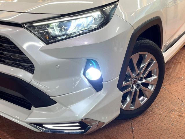 TOYOTA RAV4 4WD 2021