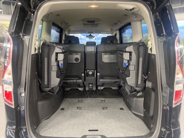 NISSAN SERENA  S-HYBRID 2019