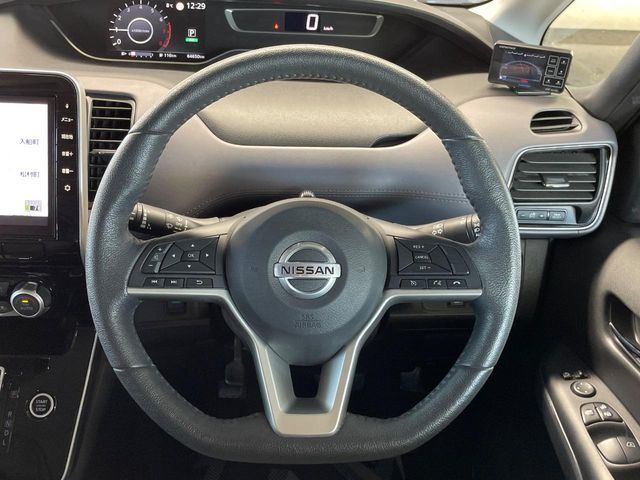 NISSAN SERENA  S-HYBRID 2019