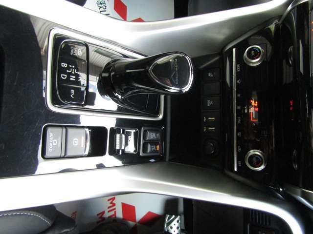 MITSUBISHI ECLIPSE CROSS PHEV 2023