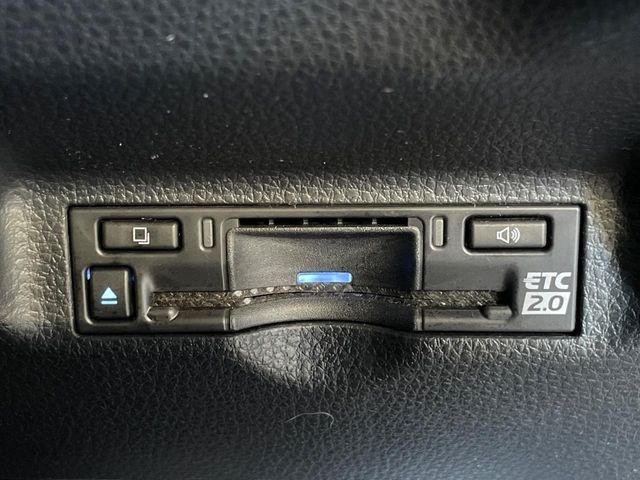 TOYOTA SIENTA HYBRID 2025