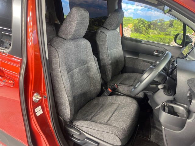 TOYOTA SIENTA HYBRID 2025