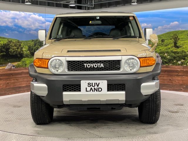 TOYOTA FJ CRUISER 4WD 2012