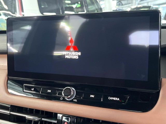 MITSUBISHI OUTLANDER PHEV 2024