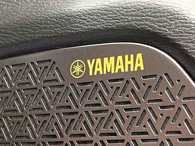 MITSUBISHI OUTLANDER PHEV 2024