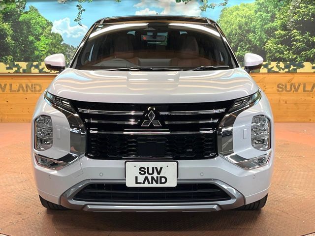 MITSUBISHI OUTLANDER PHEV 2024