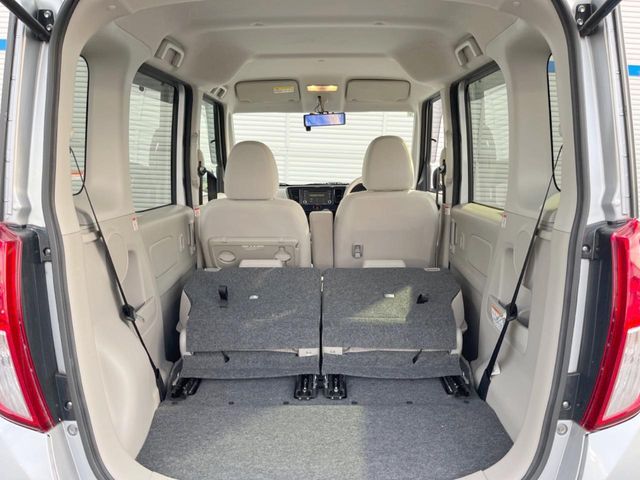 MITSUBISHI eK SPACE 2017