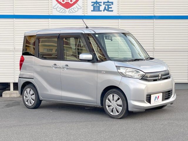 MITSUBISHI eK SPACE 2017