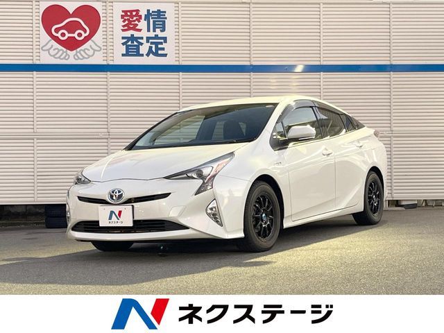 TOYOTA PRIUS 2016
