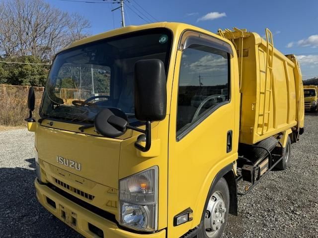 ISUZU ELF 2015