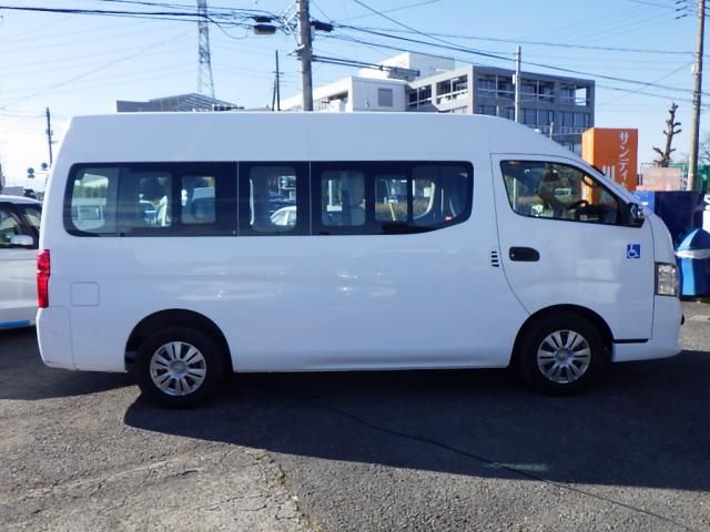 NISSAN NV350 CARAVAN 2019
