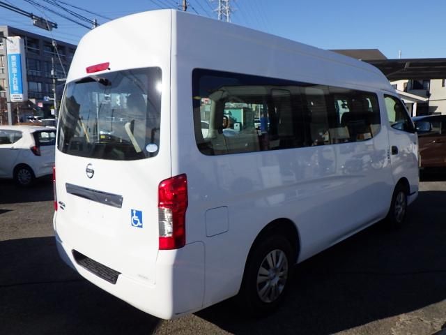 NISSAN NV350 CARAVAN 2019
