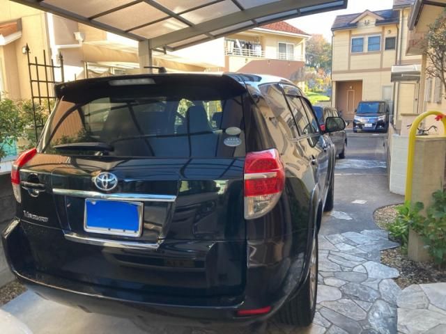 TOYOTA VANGUARD 2WD 2011