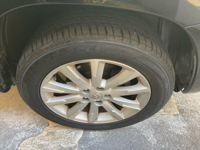 TOYOTA VANGUARD 2WD 2011