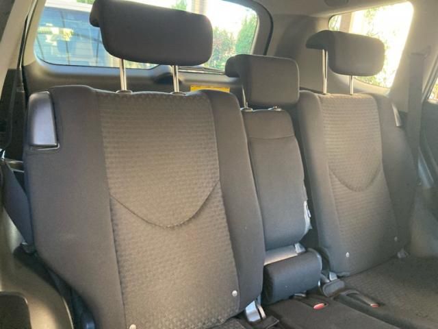 TOYOTA VANGUARD 2WD 2011