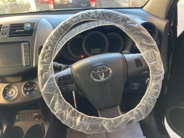 TOYOTA VANGUARD 2WD 2011