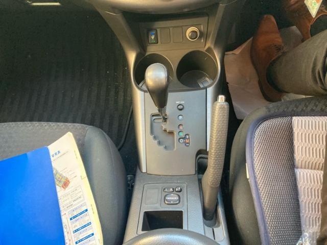 TOYOTA VANGUARD 2WD 2011