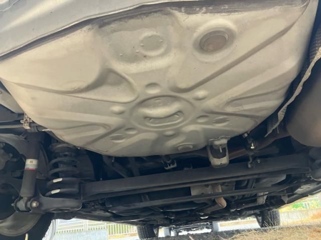 TOYOTA PRIUS Alpha 2015