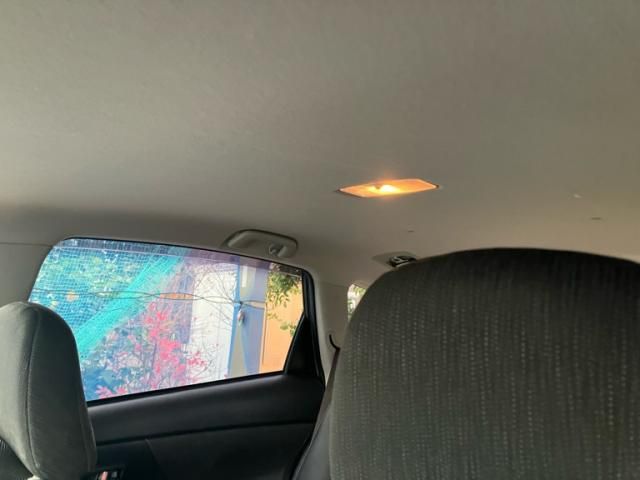 TOYOTA PRIUS Alpha 2015