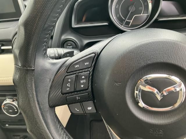MAZDA DEMIO 2015