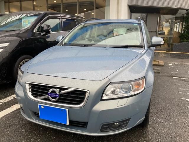 VOLVO VOLVO V50 2011