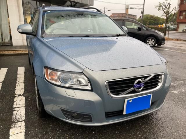 VOLVO VOLVO V50 2011