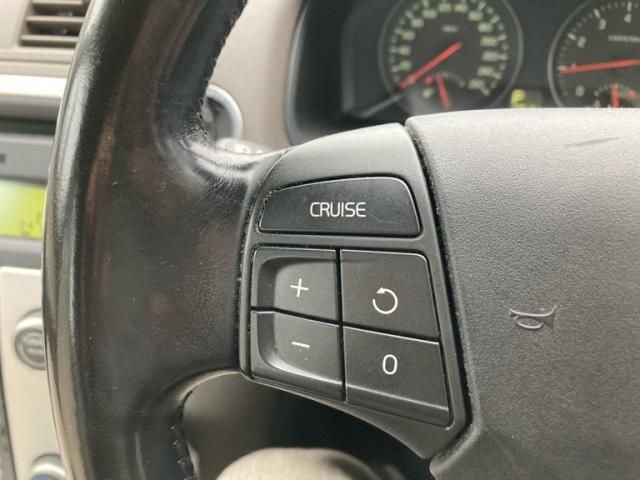 VOLVO VOLVO V50 2011