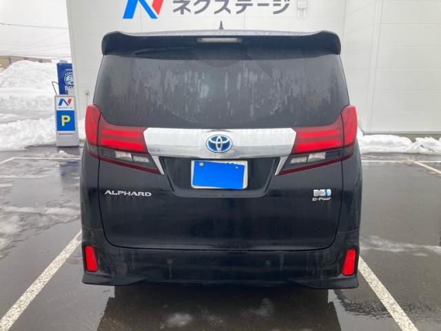 TOYOTA ALPHARD hybrid 4WD 2015