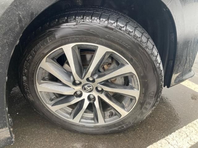 TOYOTA ALPHARD hybrid 4WD 2015