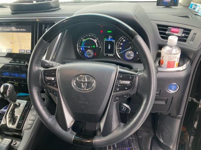 TOYOTA ALPHARD hybrid 4WD 2015