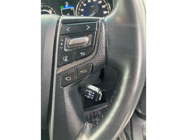 TOYOTA ALPHARD hybrid 4WD 2015