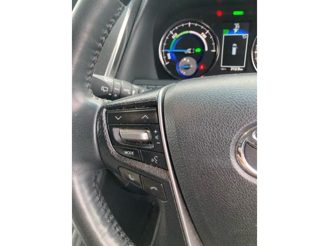 TOYOTA ALPHARD hybrid 4WD 2015