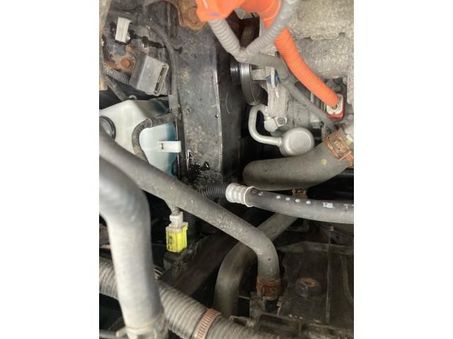 TOYOTA ALPHARD hybrid 4WD 2015