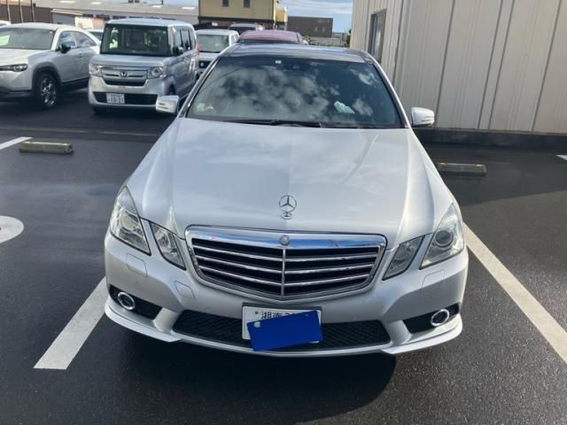MERCEDES BENZ MERCEDES BENZ E class sedan 2010