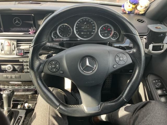 MERCEDES BENZ MERCEDES BENZ E class sedan 2010