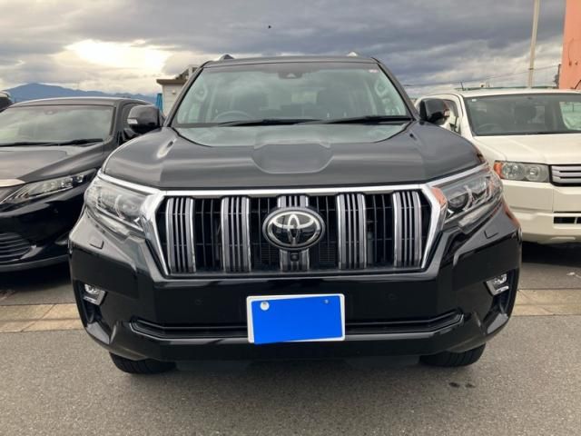 TOYOTA LANDCRUISER PRADO 2023