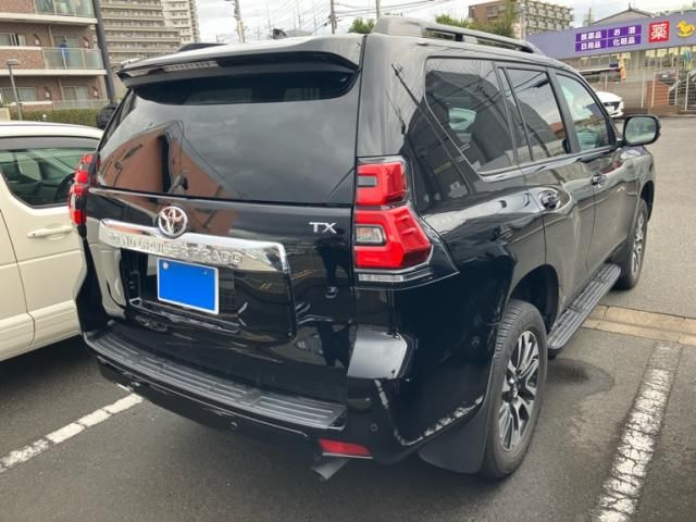 TOYOTA LANDCRUISER PRADO 2023