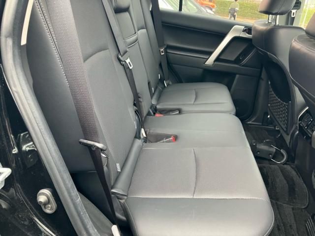 TOYOTA LANDCRUISER PRADO 2023