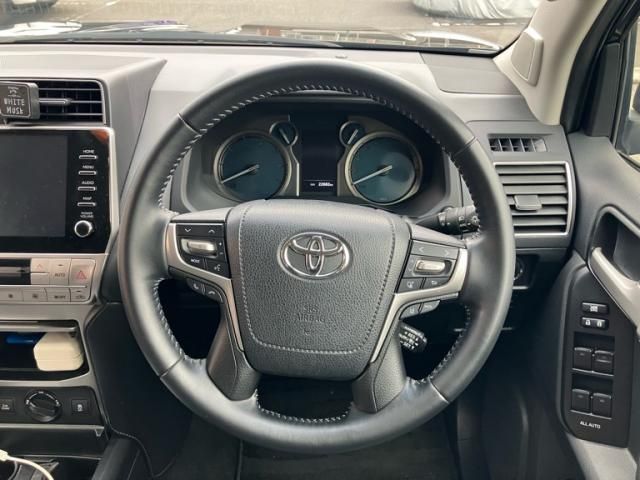 TOYOTA LANDCRUISER PRADO 2023