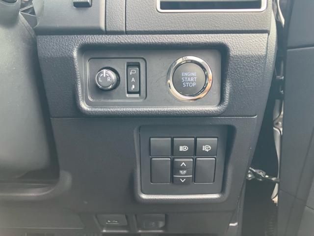 TOYOTA LANDCRUISER PRADO 2023