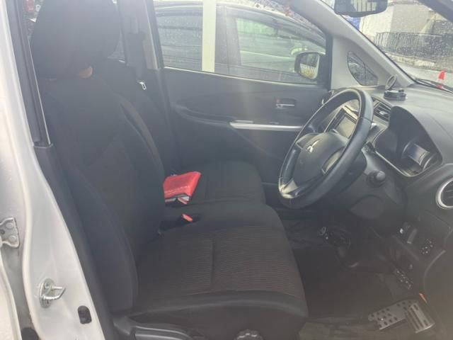 MITSUBISHI eK custom 2013