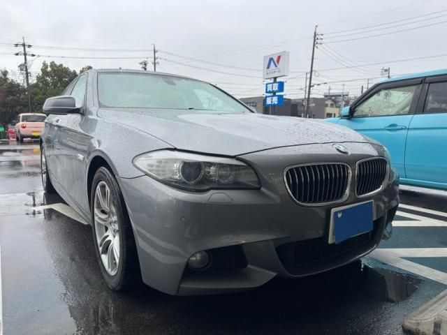 BMW BMW 5series sedan 2010