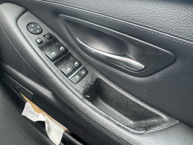 BMW BMW 5series sedan 2010