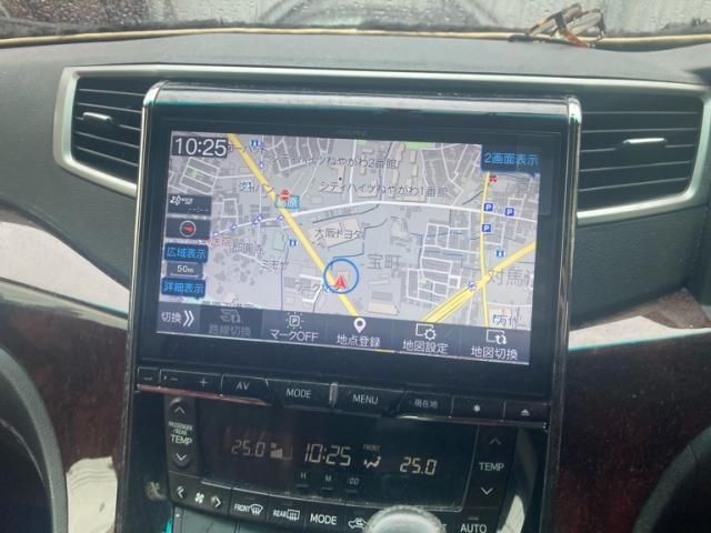 TOYOTA VELLFIRE 2014