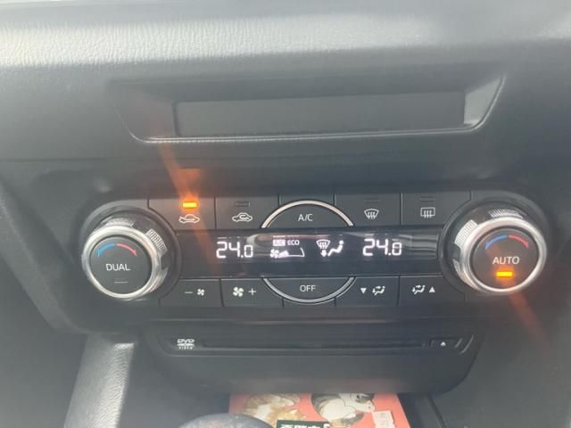 MAZDA AXELA sedan 2017