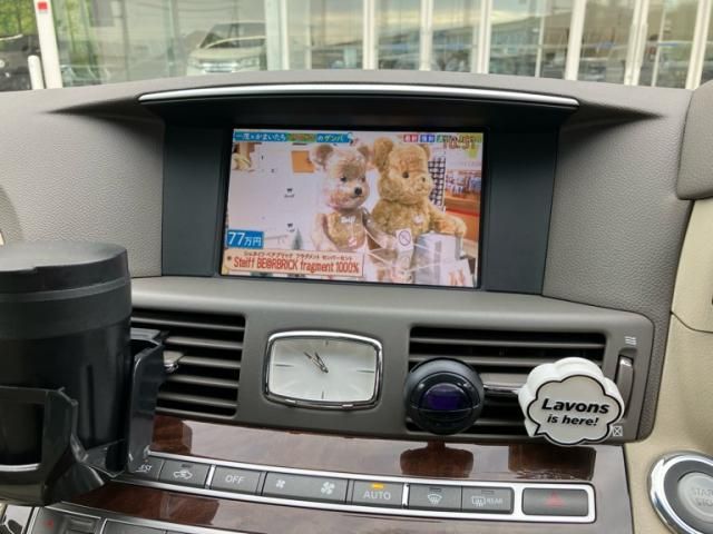 NISSAN FUGA HYBRID 2011